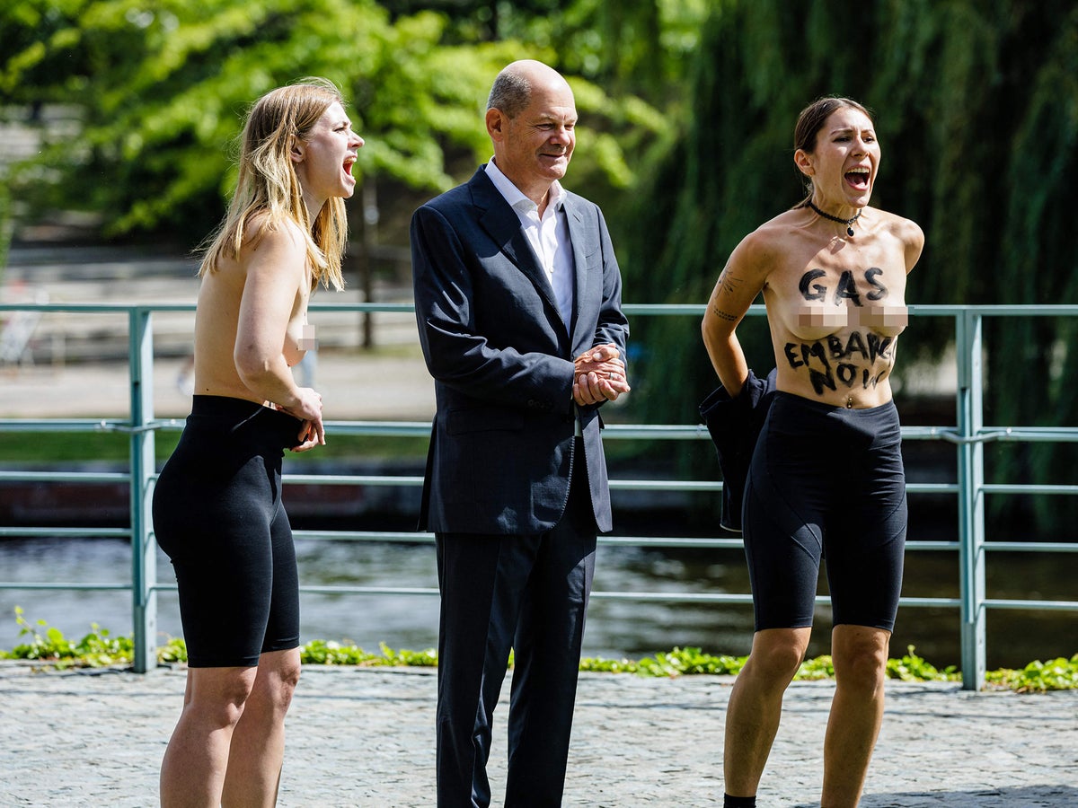 Topless protesters in Germany call for gas embargo