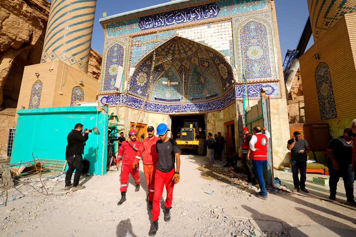 Officials: Landslide at Shiite shrine in Iraq kills 7