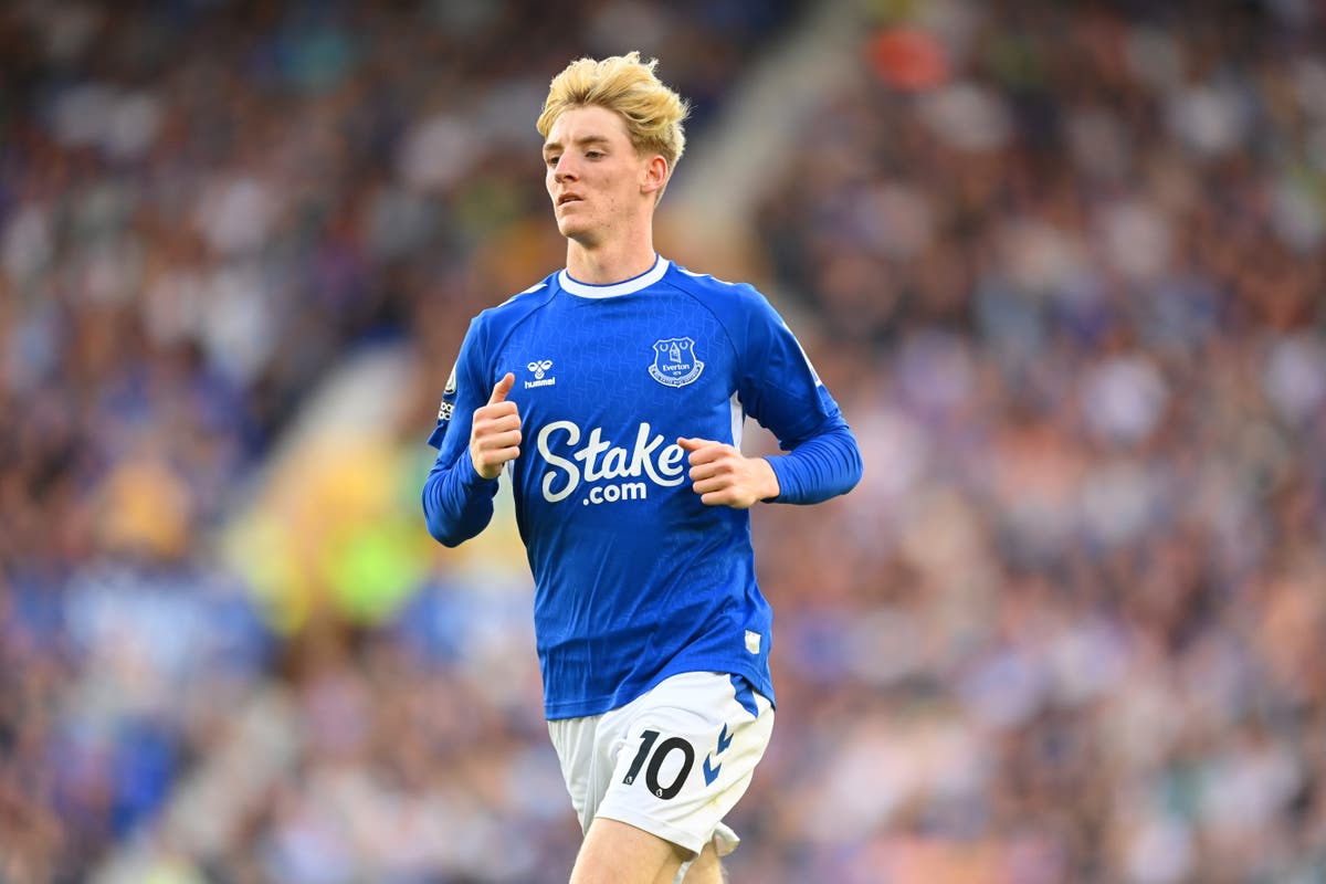 Everton&rsquo;s Anthony Gordon could be worth &pound;100m, says Frank Lampard amid Chelsea interest
