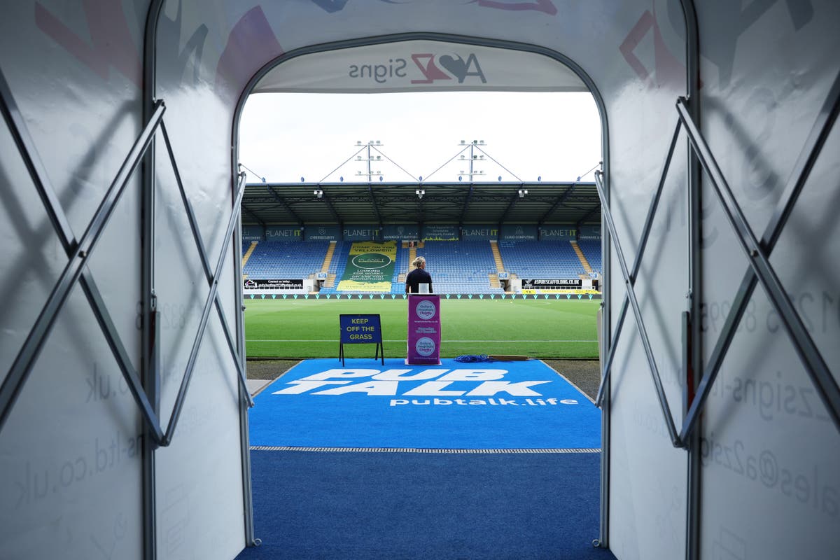 Oxford United vs Crystal Palace LIVE: League Cup team news, line-ups and more Oxford United vs Crystal Palace LIVE: League Cup team news, line-ups and more
