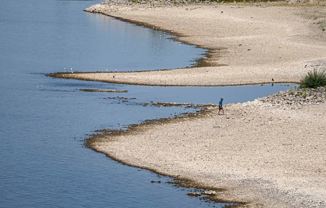 CAMBIOS CLIMÁTICOS EXTREMOS