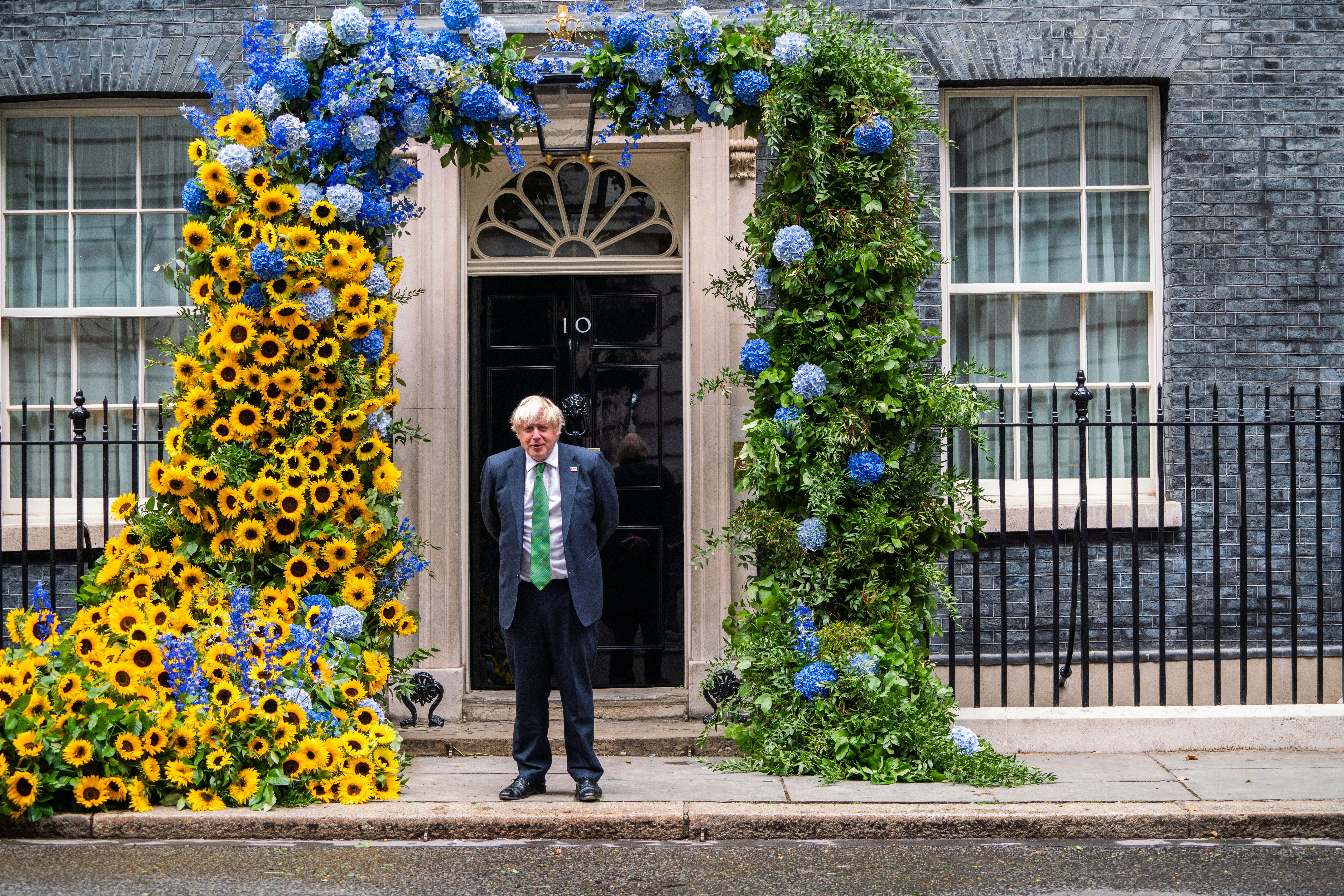 Boris Johnson celebrates Ukraine’s independence day in Downing Street
