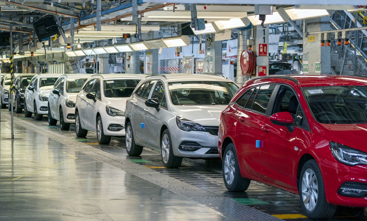 UK car production rises for third consecutive month