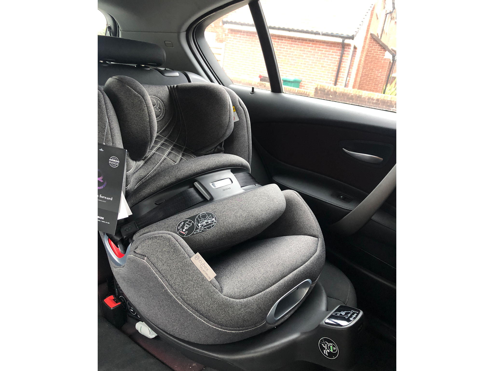 Cybex anoris T i-size car seat, airbag technology, Soho grey.png