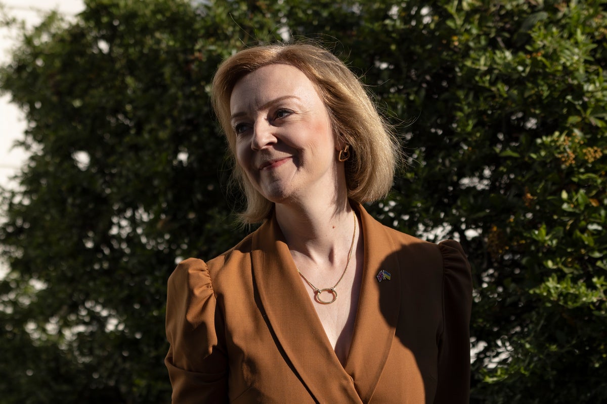 Liz Truss failed to meet any water bosses over sewage dumping in two years in environment post