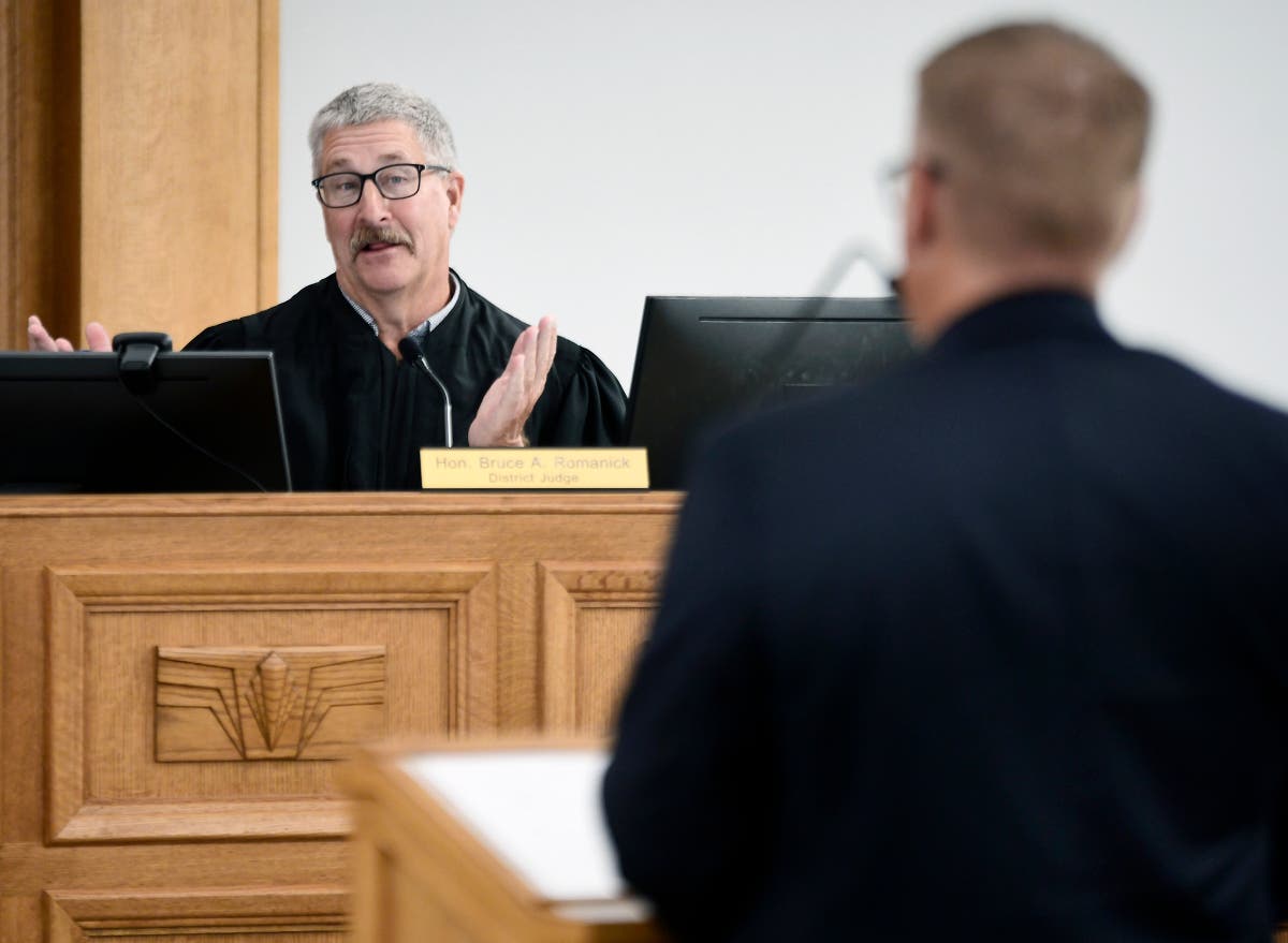 North Dakota judge blocks anti-abortion &lsquo;trigger&rsquo; law hours before it takes effect