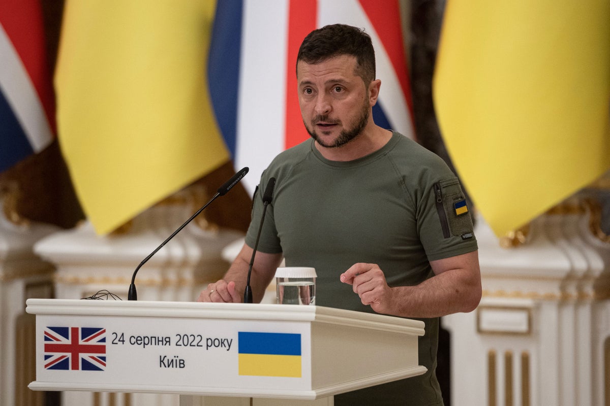 Ukraine war – live: Narrowly escaped nuclear disaster, says Zelensky as Zaporizhzhia cut off from grid