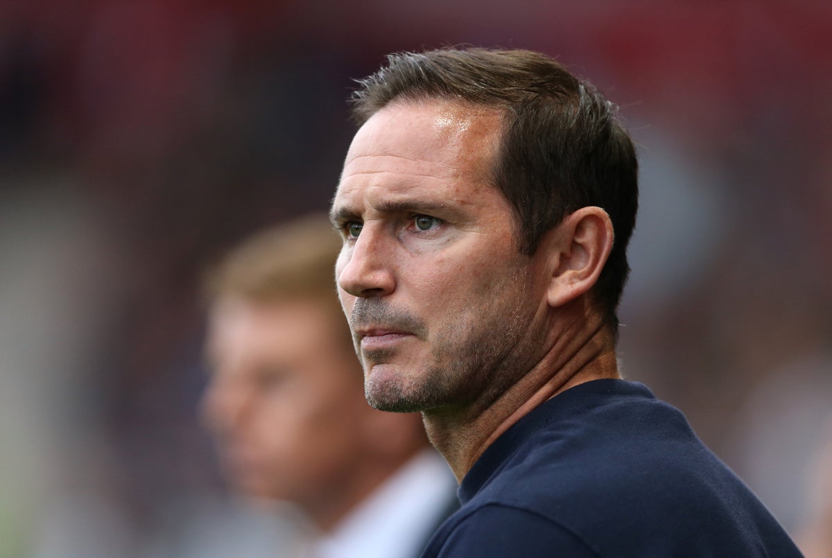 Frank Lampard adamant Everton will sign a striker before transfer deadline