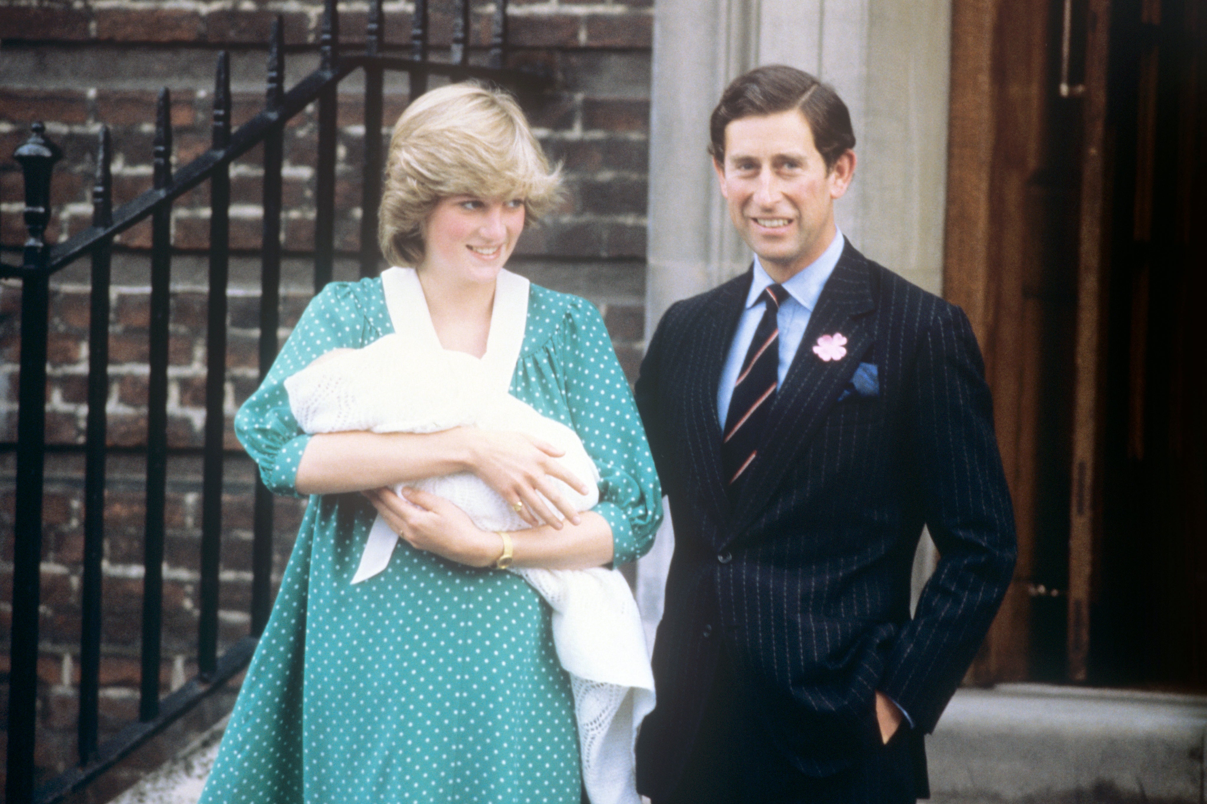 The Prince and Princess of Wales leaving the Lindo Wing at St. Mary’s Hospital after the birth of their baby son, Prince William.