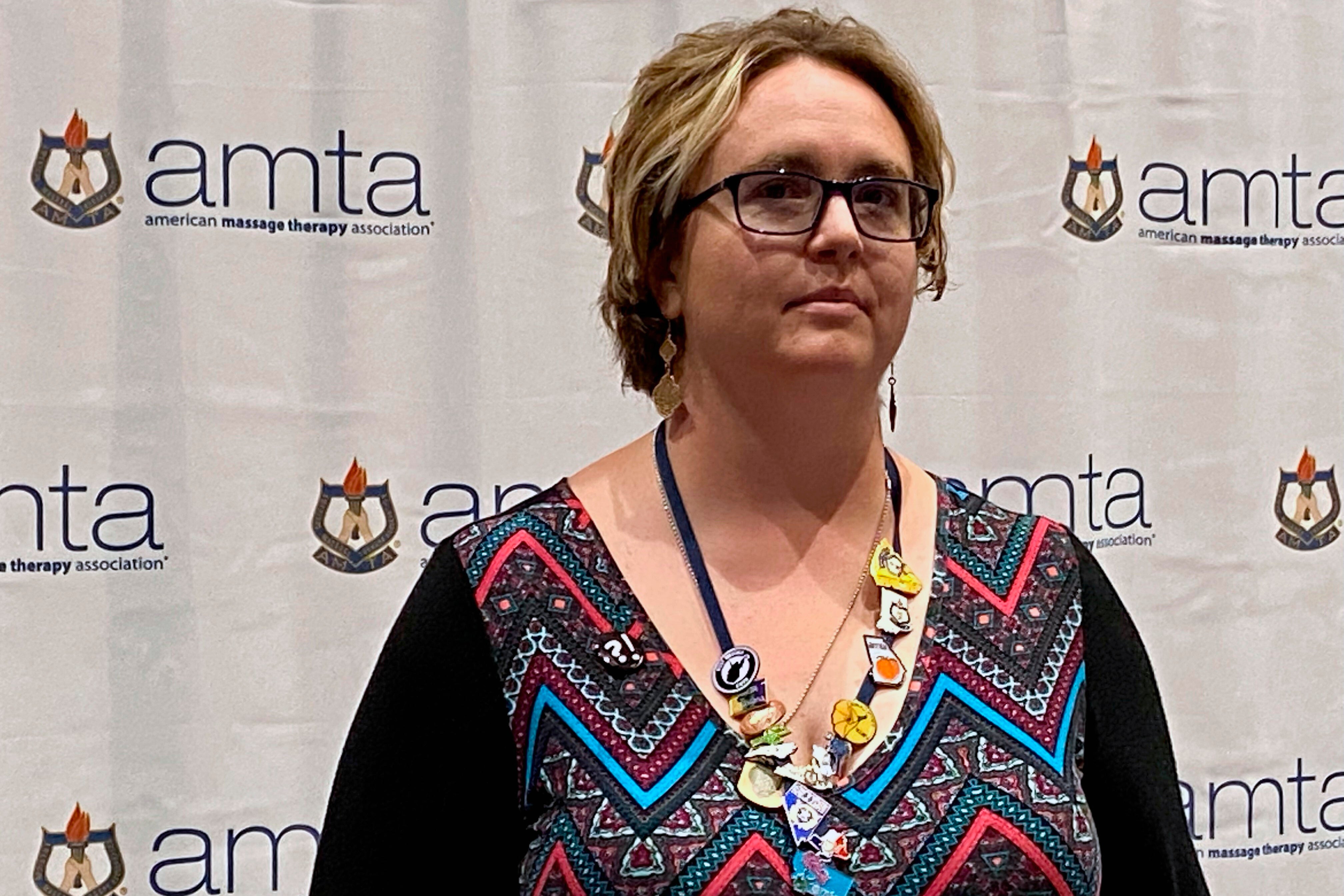 EEUU MASAJISTAS ESTIGMA