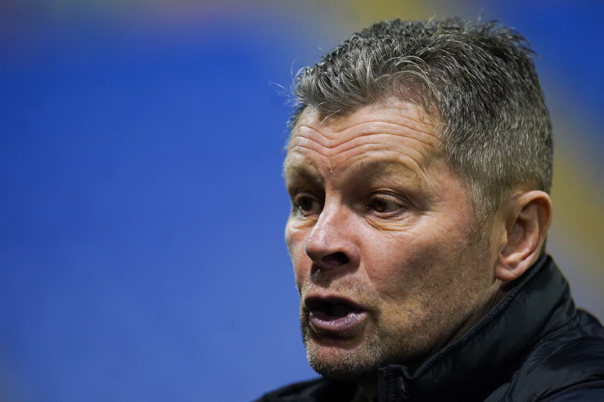 Steve Cotterill condemns crowd abuse after Shrewsbury draw at Bristol Rovers