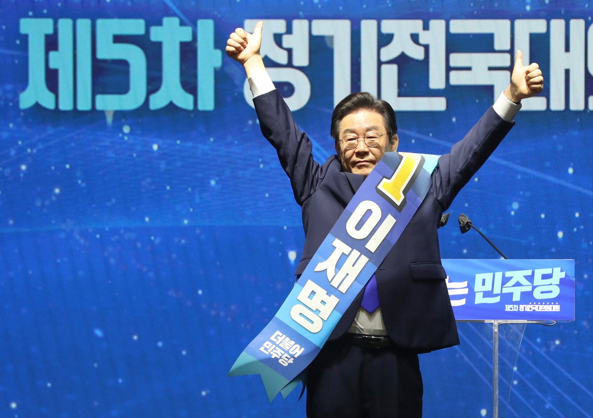 Outspoken lawmaker picked to lead South Korean opposition
