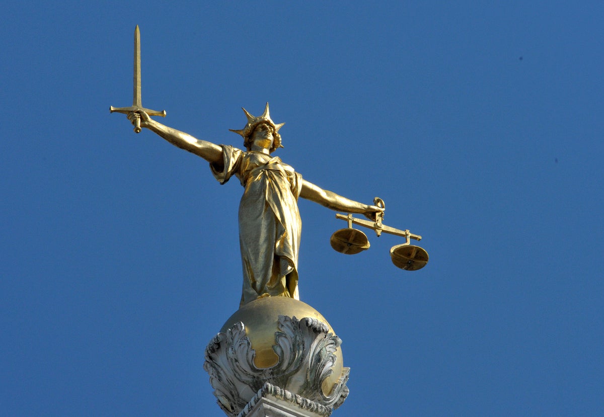 Why are criminal barristers striking and what will happen to court cases?