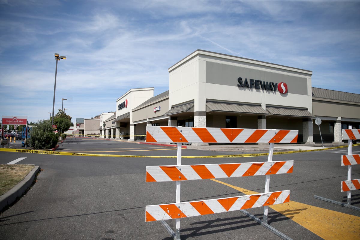 Oregon Safeway shooting: Everything we know about 20-year-old suspected shooter Ethan Miller