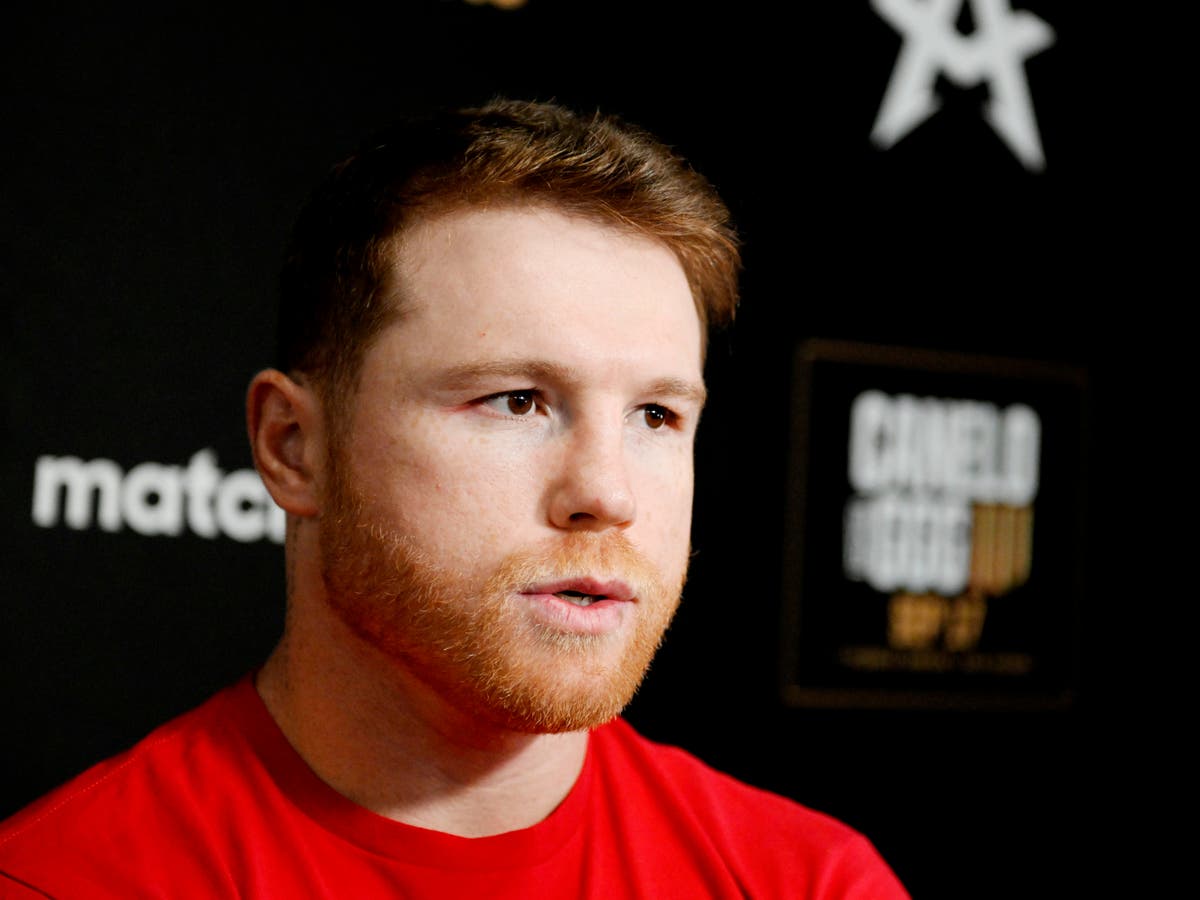 Canelo Alvarez makes Tyson Fury vs Oleksandr Usyk prediction