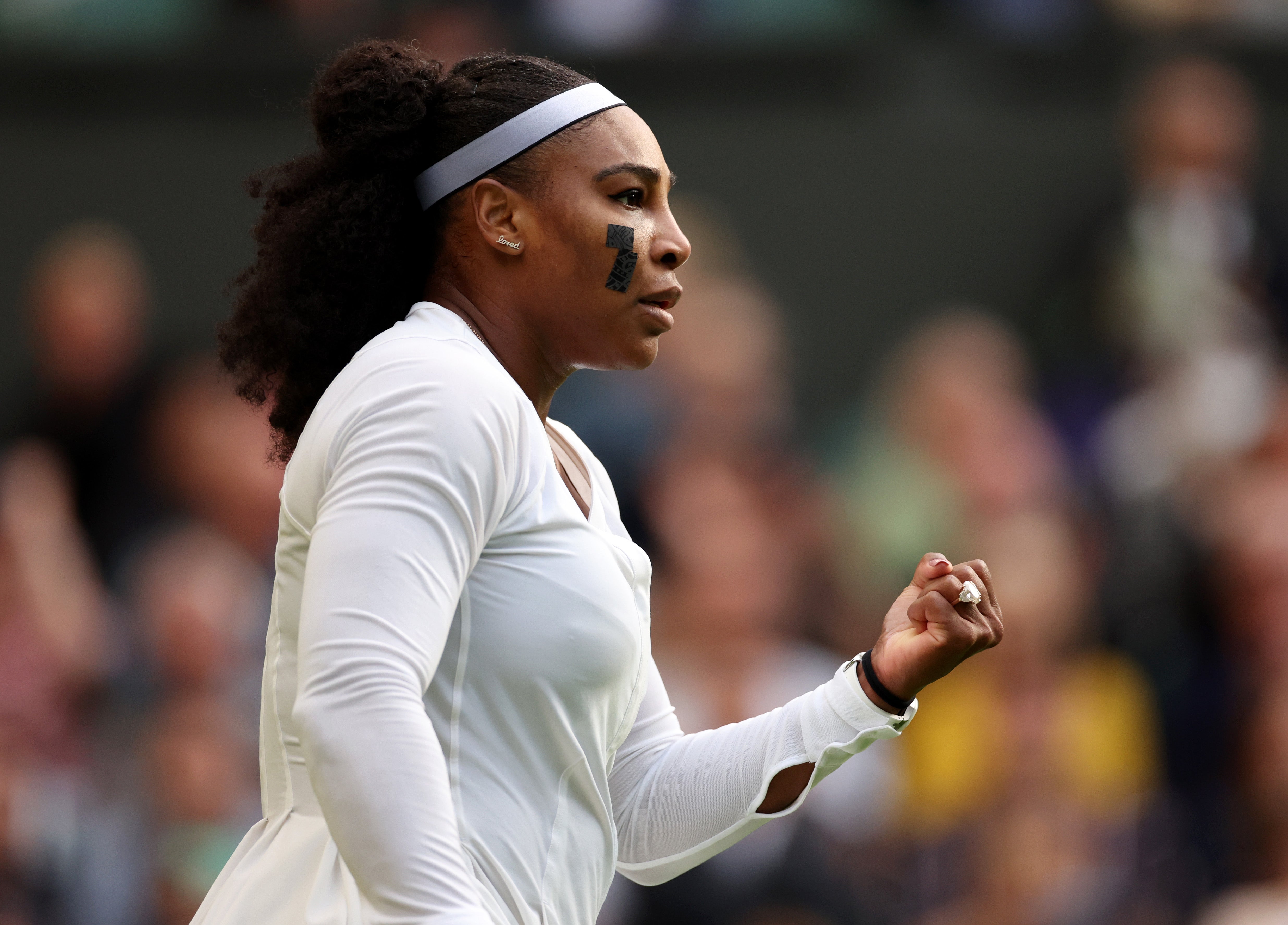 Why Serena Williams Wears Black Tape On Her Face During Tennis Competitions - TrendRadars