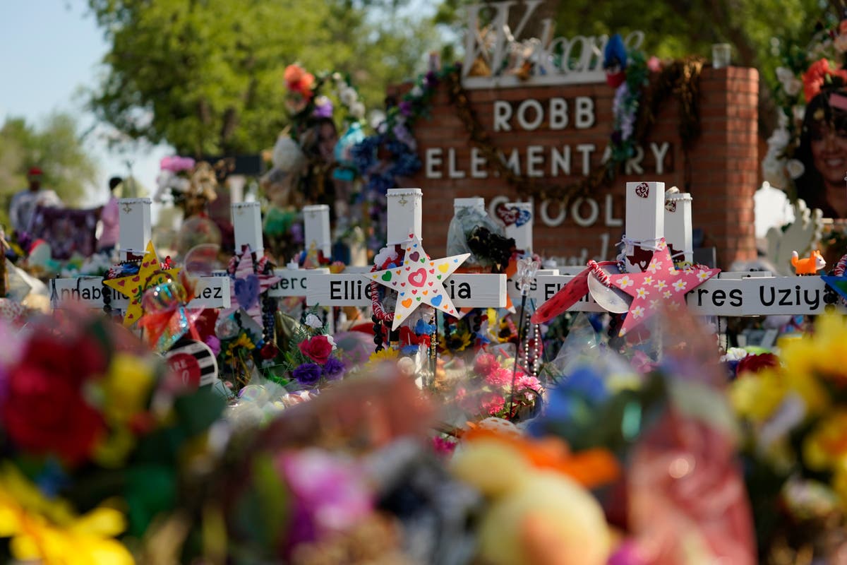 Police officers involved in disastrous Uvalde shooting response could return to school, parents learn