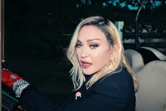 <p>Madonna answers 50 fan questions in new YouTube video  </p>