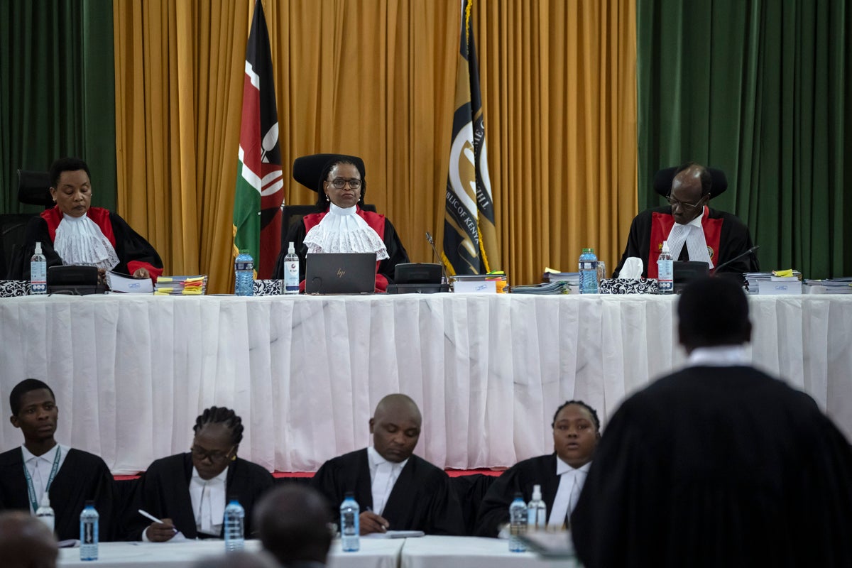 Kenya Yüksek Mahkemesi seçim meydan okumasına karar verecek