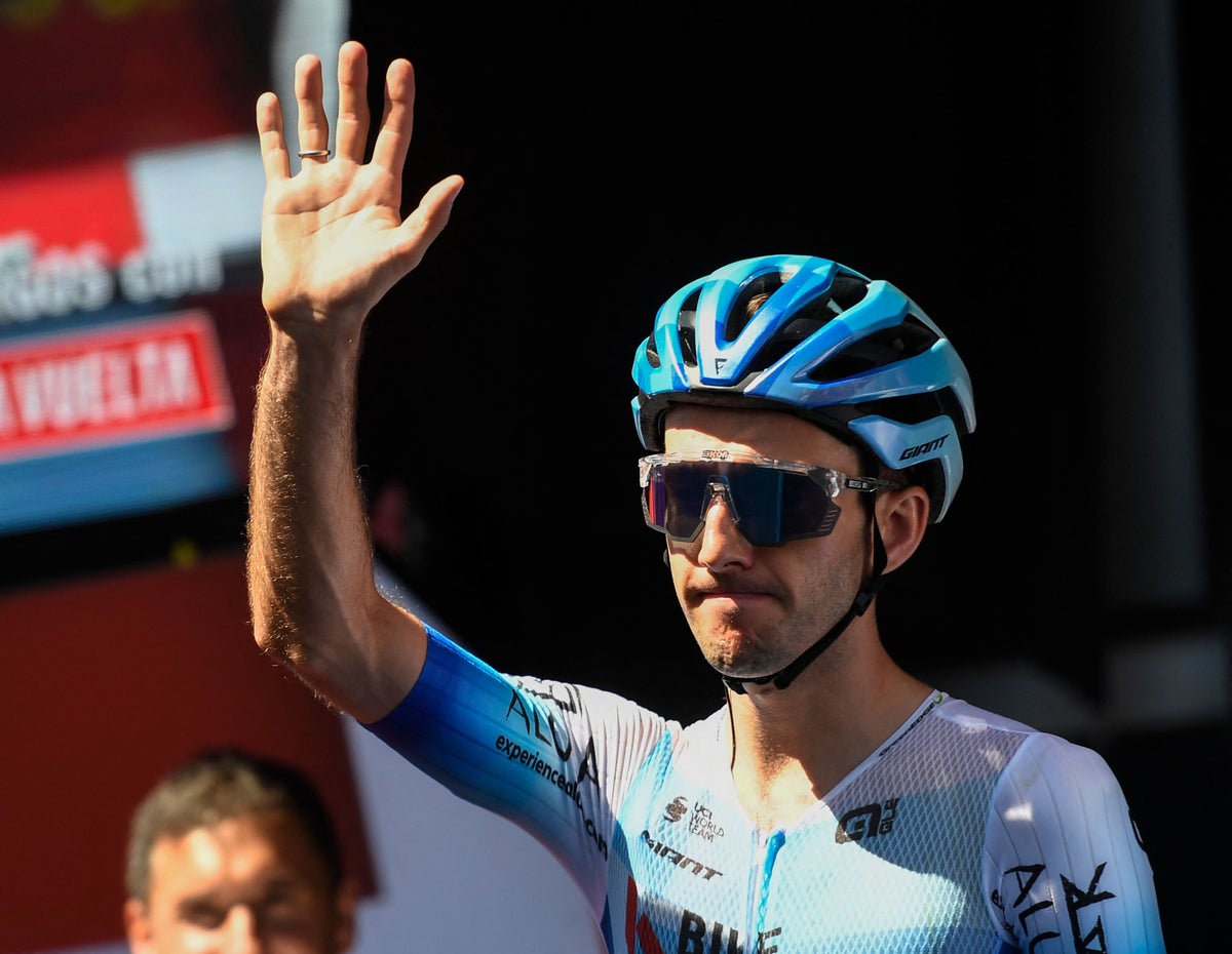 Simon Yates withdraws from Vuelta a Espana after testing positive for Covid