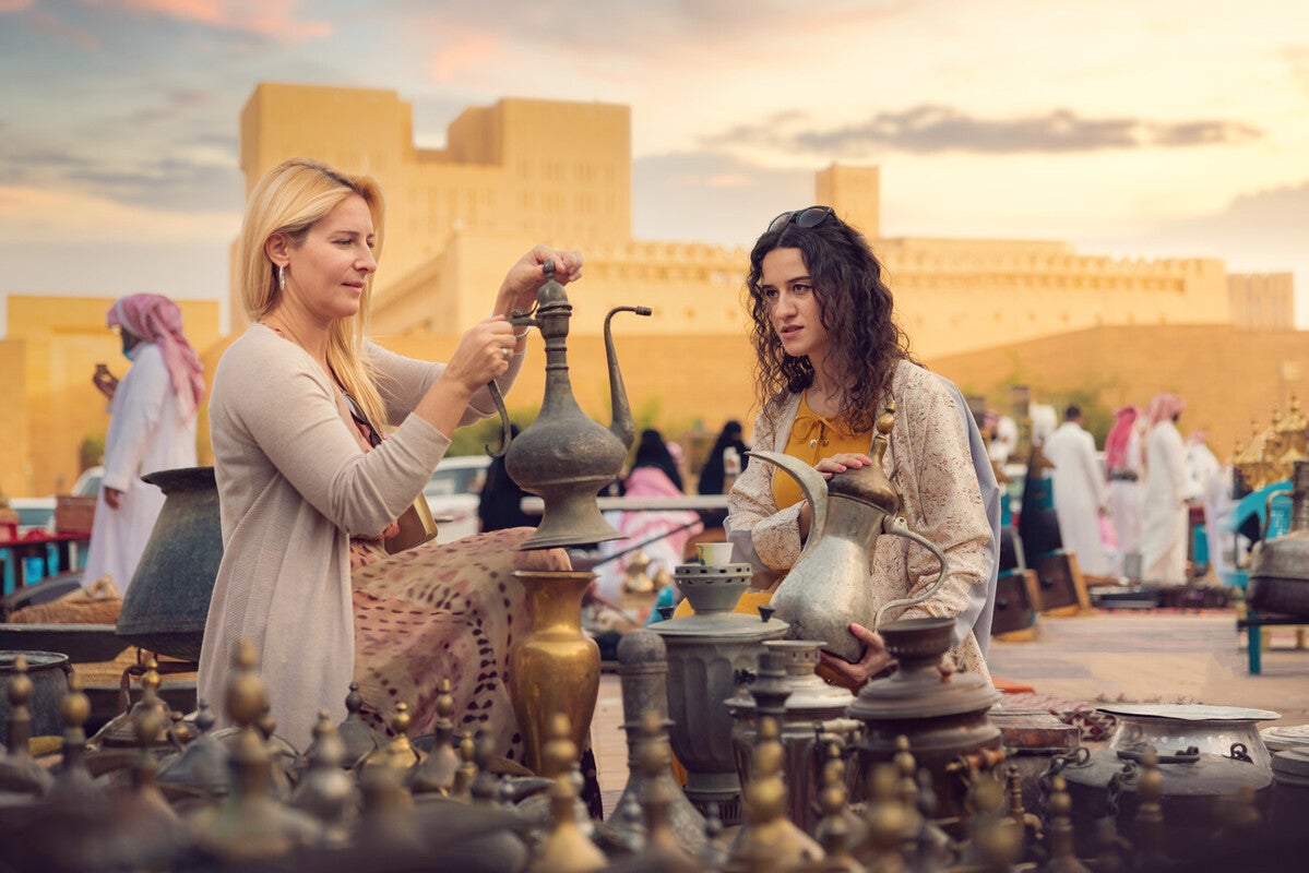Enjoy exploring Riyadh’s vibrant souks together
