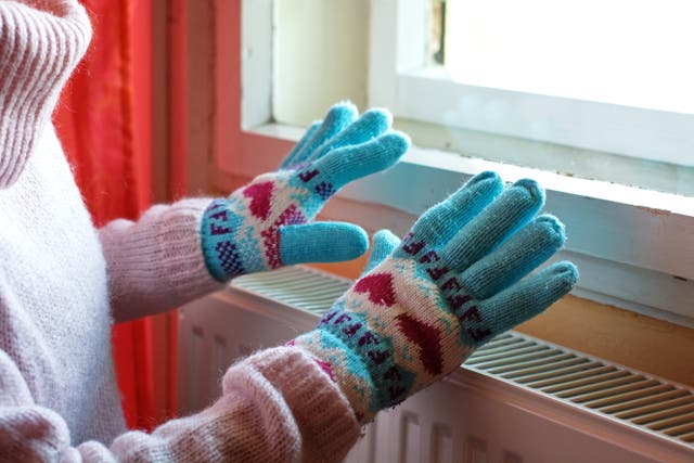 <p>Never mind costly radiators, break out that trusty knitwear </p>