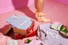 Nando’s launches colour-changing clothing line based on chain’s heat levels