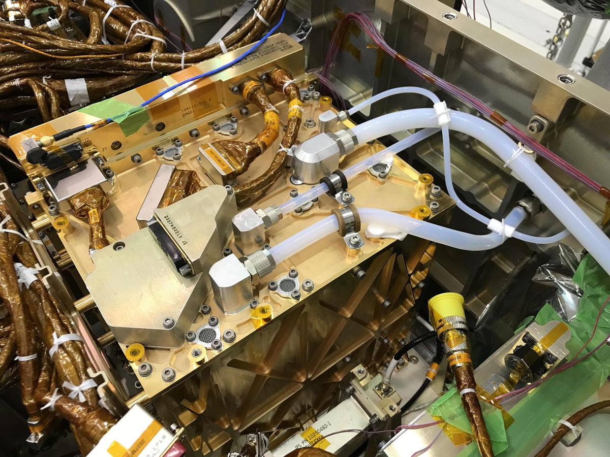 Nasa’s MOXIE experiment successfully makes oxygen on Mars
