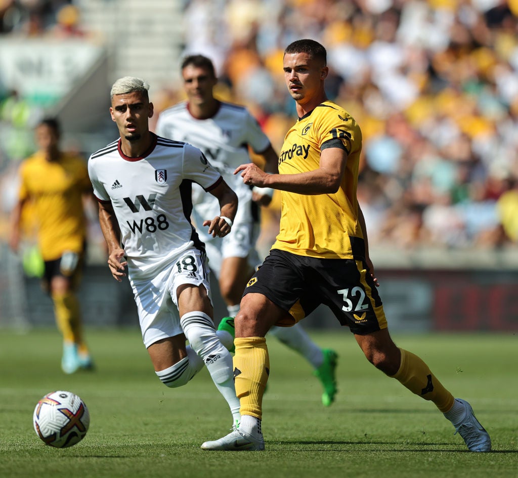 Dendoncker looks set to join Aston Villa from Wolves