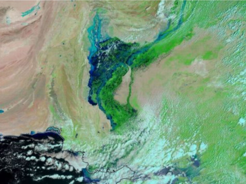 Floods create a massive inland lake that can be seen from space in satellite images