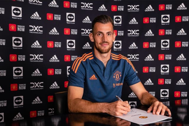 <p>Manchester United goalkeeper Martin Dubravka</p>