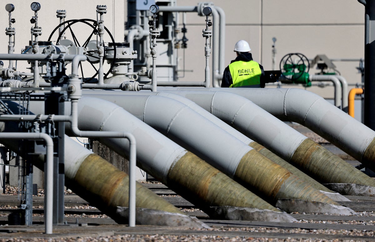 Rusya'nın Nord Stream tedarik boru hattını kapatmasının ardından Pazartesi günü gaz fiyatları yeniden yükselmeye başladı