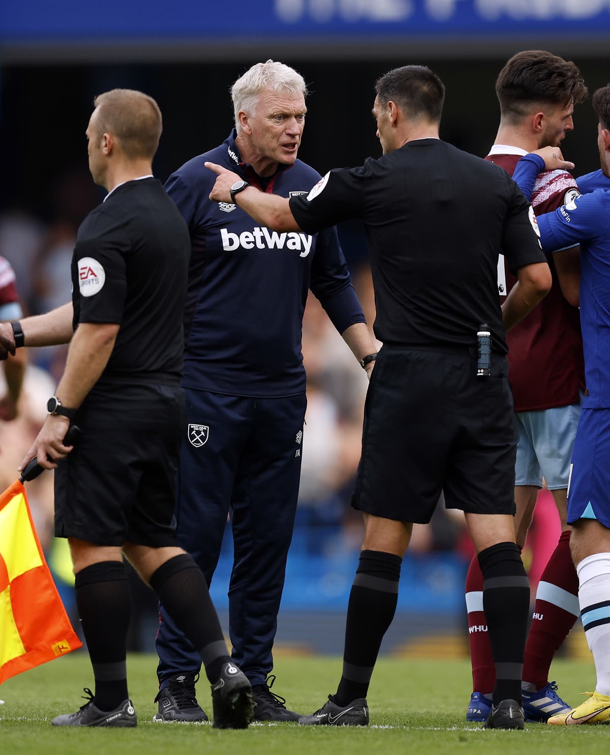 David Moyes ’embarrassed’ for VAR after expletive-laden referee confrontation