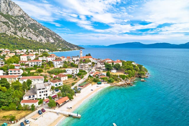 <p>Deep blue: Gradac on the Dalmatian coast</p>