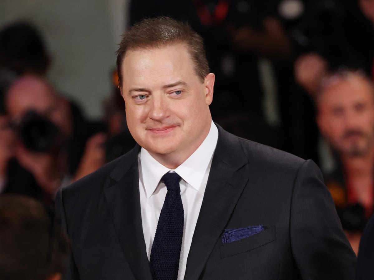 Brendan Brendan Fraser ‘sobbed’ during six-minute standing ovation at Venice screening of The Whale