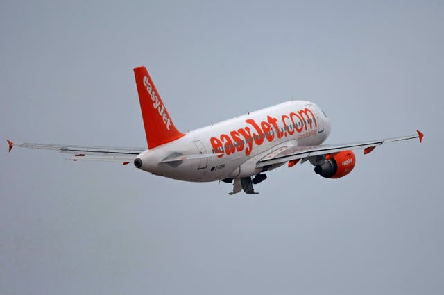 <p>The easyJet plane  came within 10ft of the drone </p>