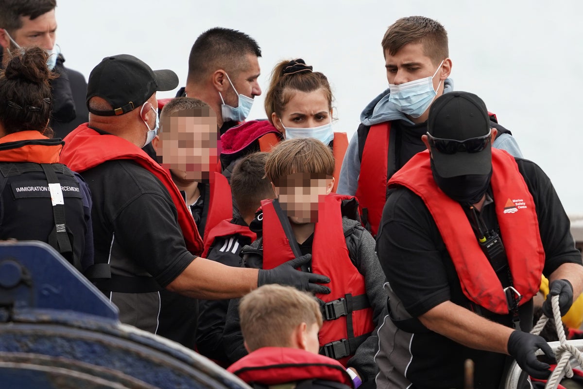 Migrant crossings top 1,000 in a day for second time this year | The ...