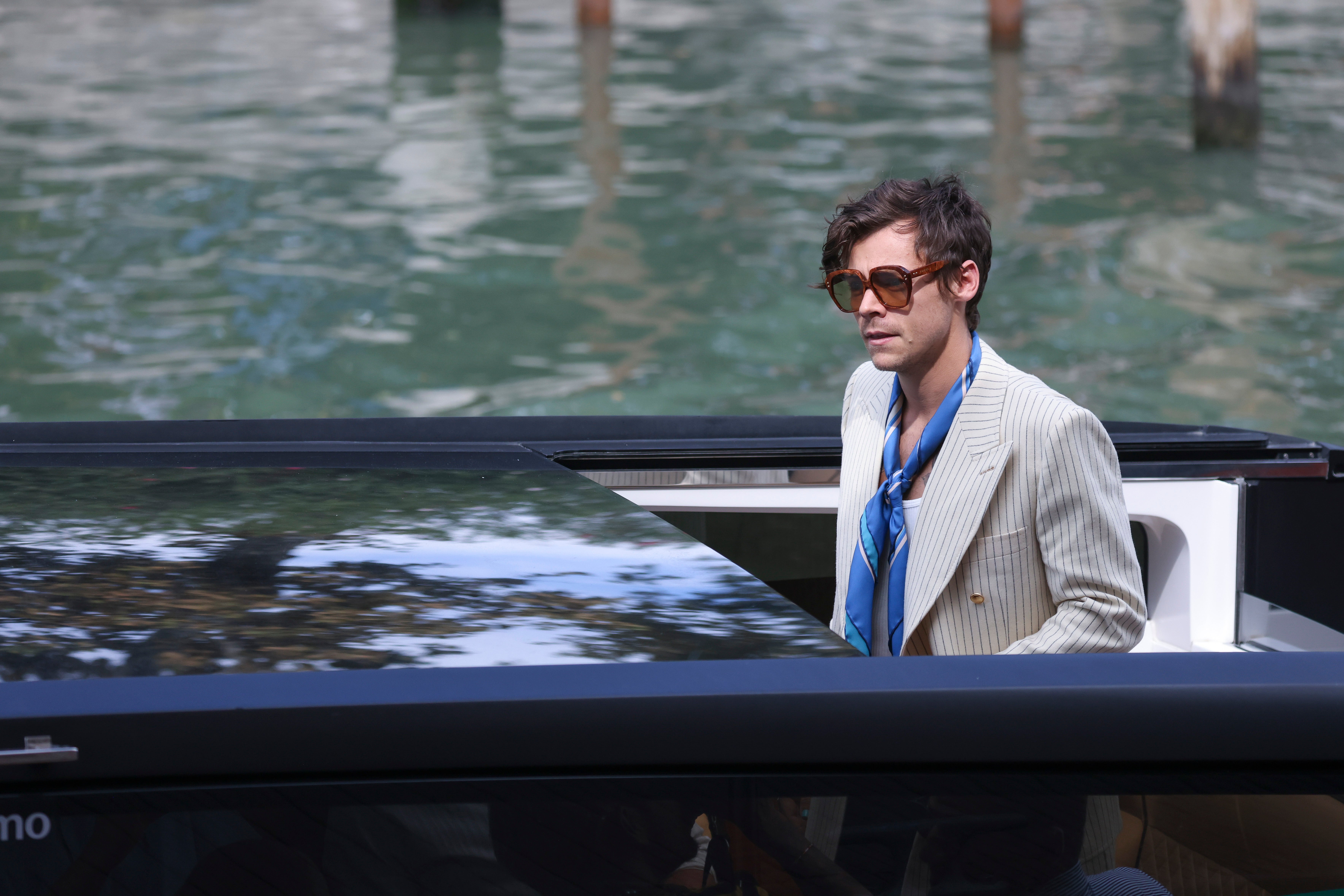 VENECIA-HARRY STYLES