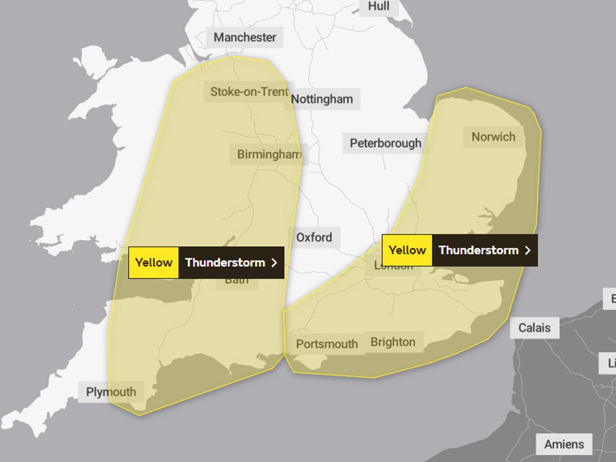 UK weather: Thunderstorms warning issued by Met Office after 36,000 lightning strikes in 12 hours