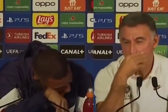 <p>PSG player Kylian Mbappe and coach Christophe Galtier</p>
