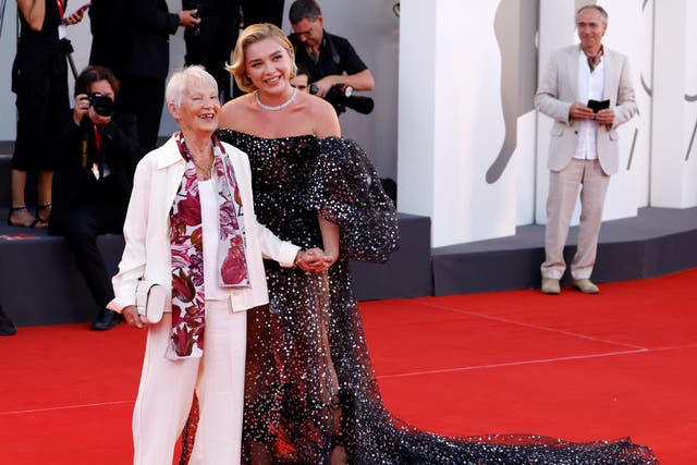 <p>Florence Pugh poses with her grandmother</p>
