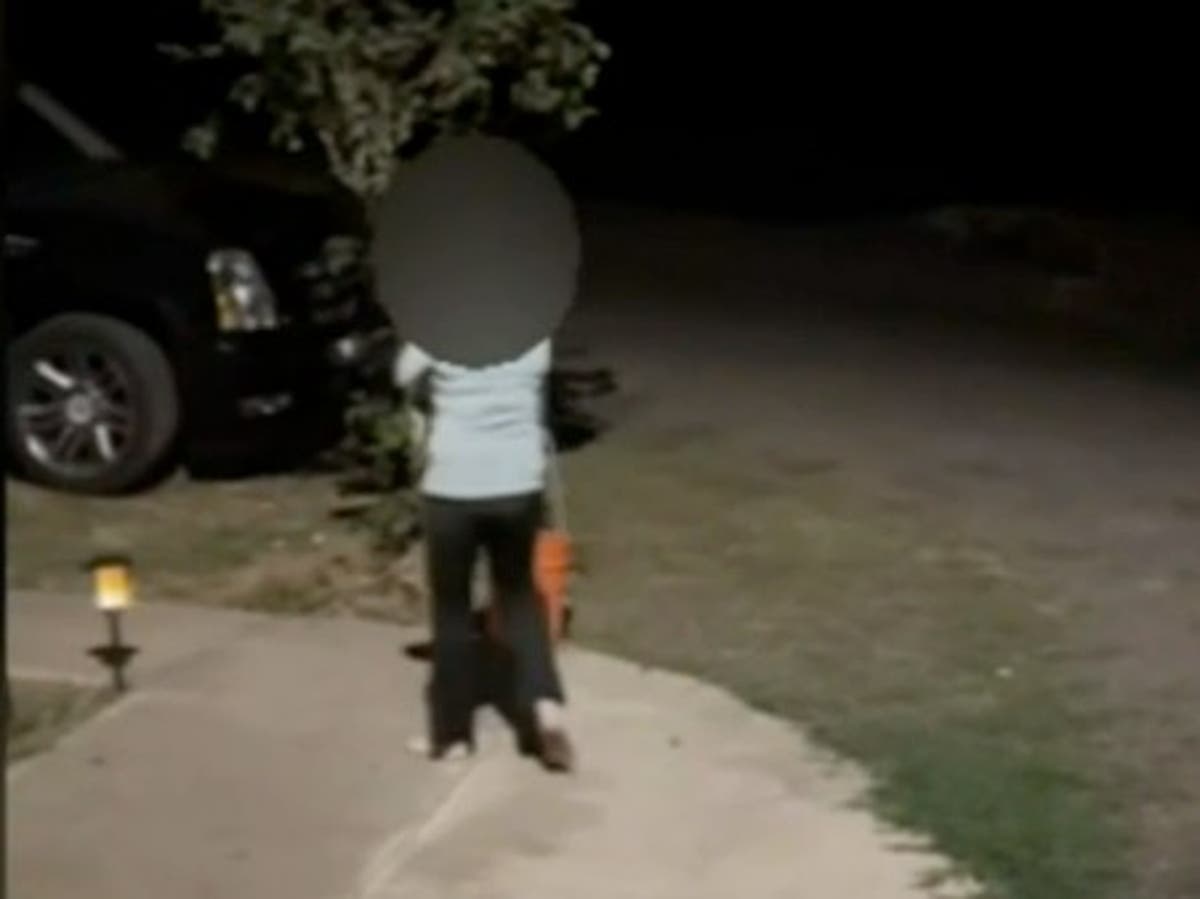 Kidnapped woman jumps out of moving car to escape abductor | The ...