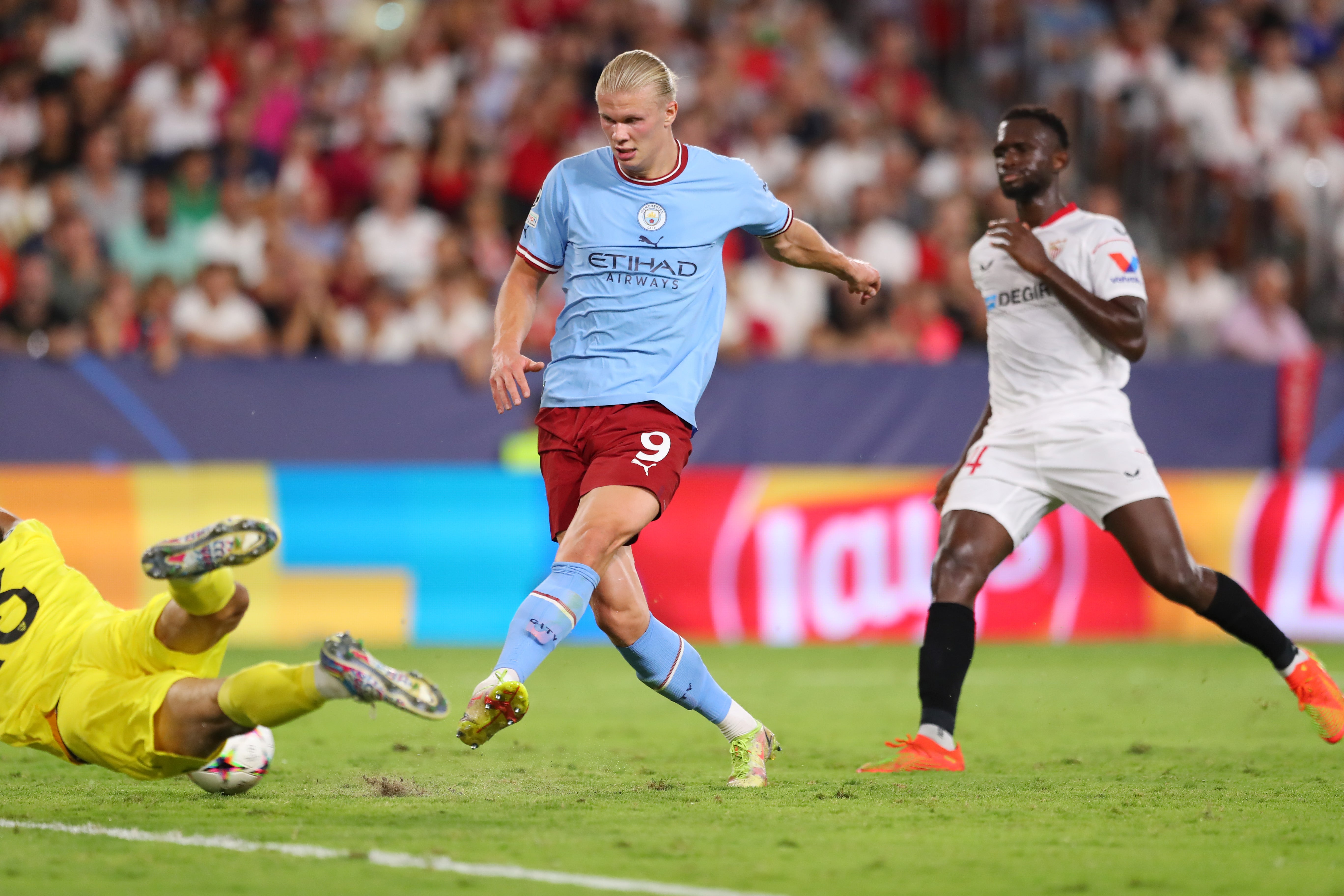 Sevilla 0-4 Manchester City: Erling Haaland hits double as Pep