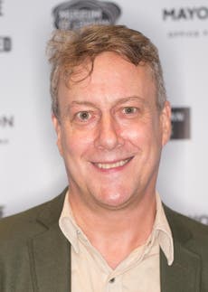 Actor Stephen Tompkinson in court on GBH charge