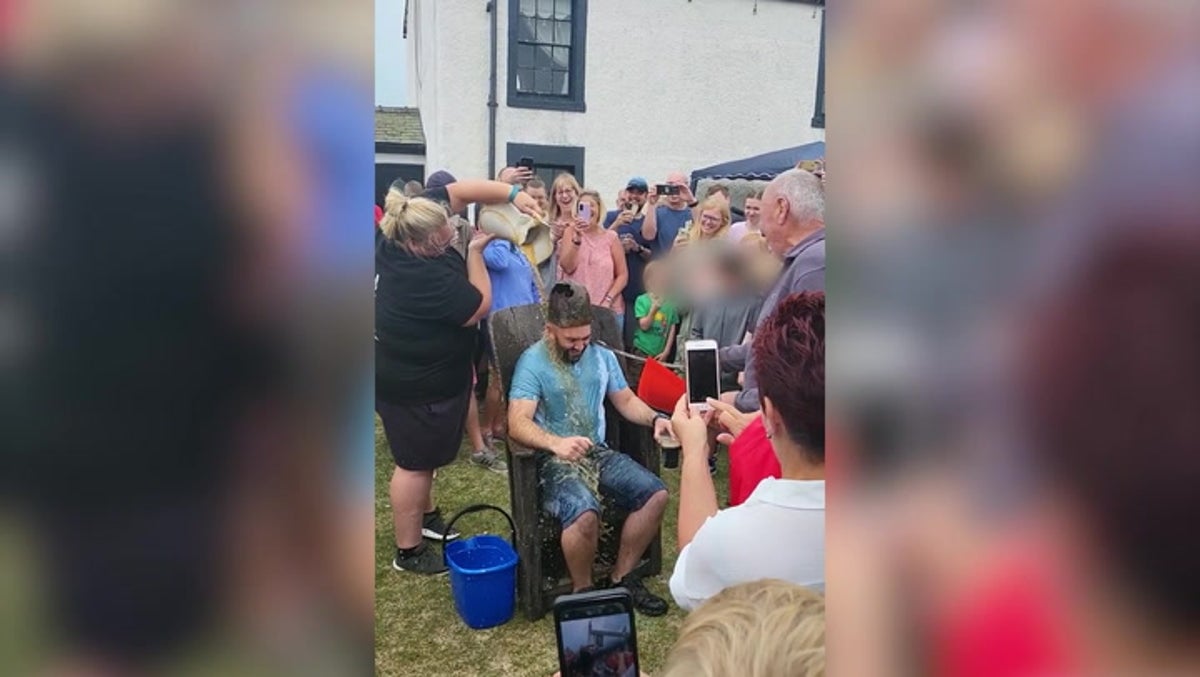 New ‘king’ of tiny British island gets beer poured on head as part of traditional coronation