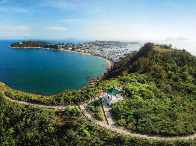 <p>There’s no better way to connect with the unique nature of Hong Kong than by exploring its great outdoors </p>