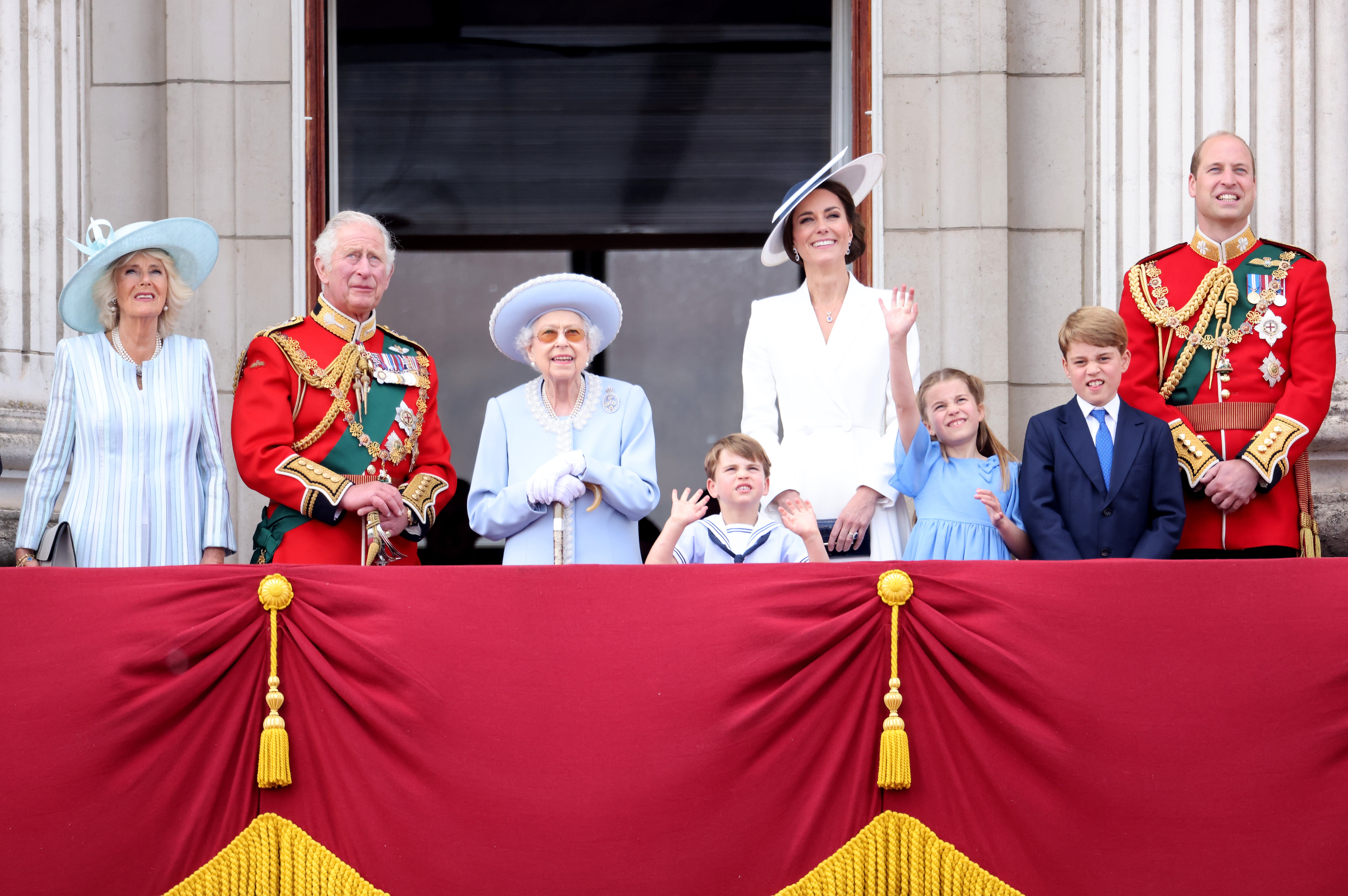 With her family on Buckingham Palace balcony for her platinum jubilee