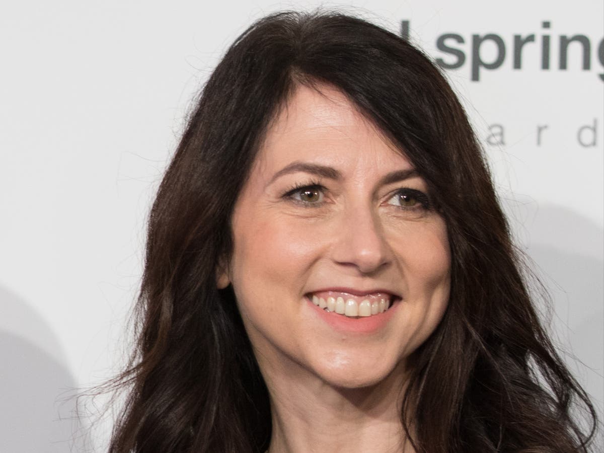 Mackenzie Scott gives California schools $20m after announcing divorce from teacher husband