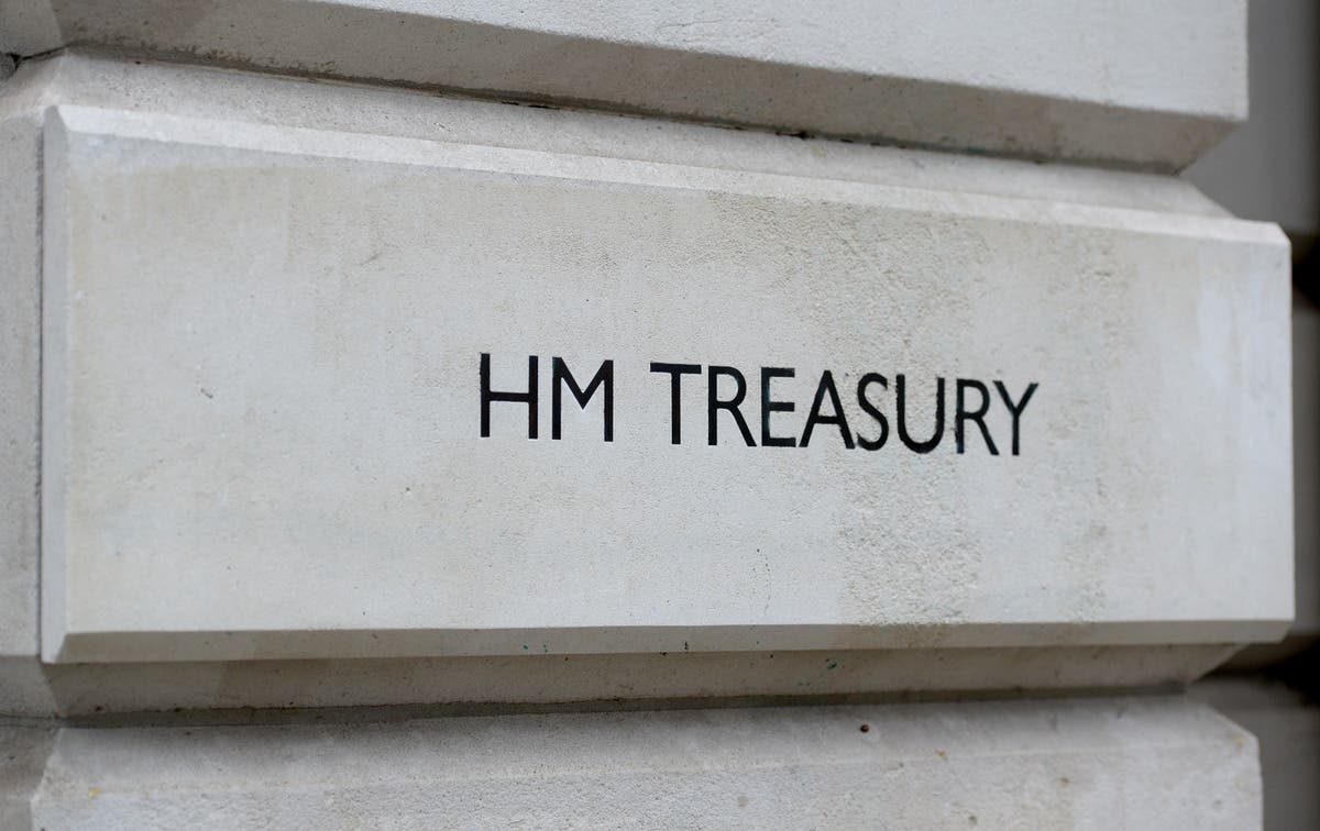 Senior Treasury official Sir Tom Scholar leaves post after six years Senior Treasury official Sir Tom Scholar leaves post after six years