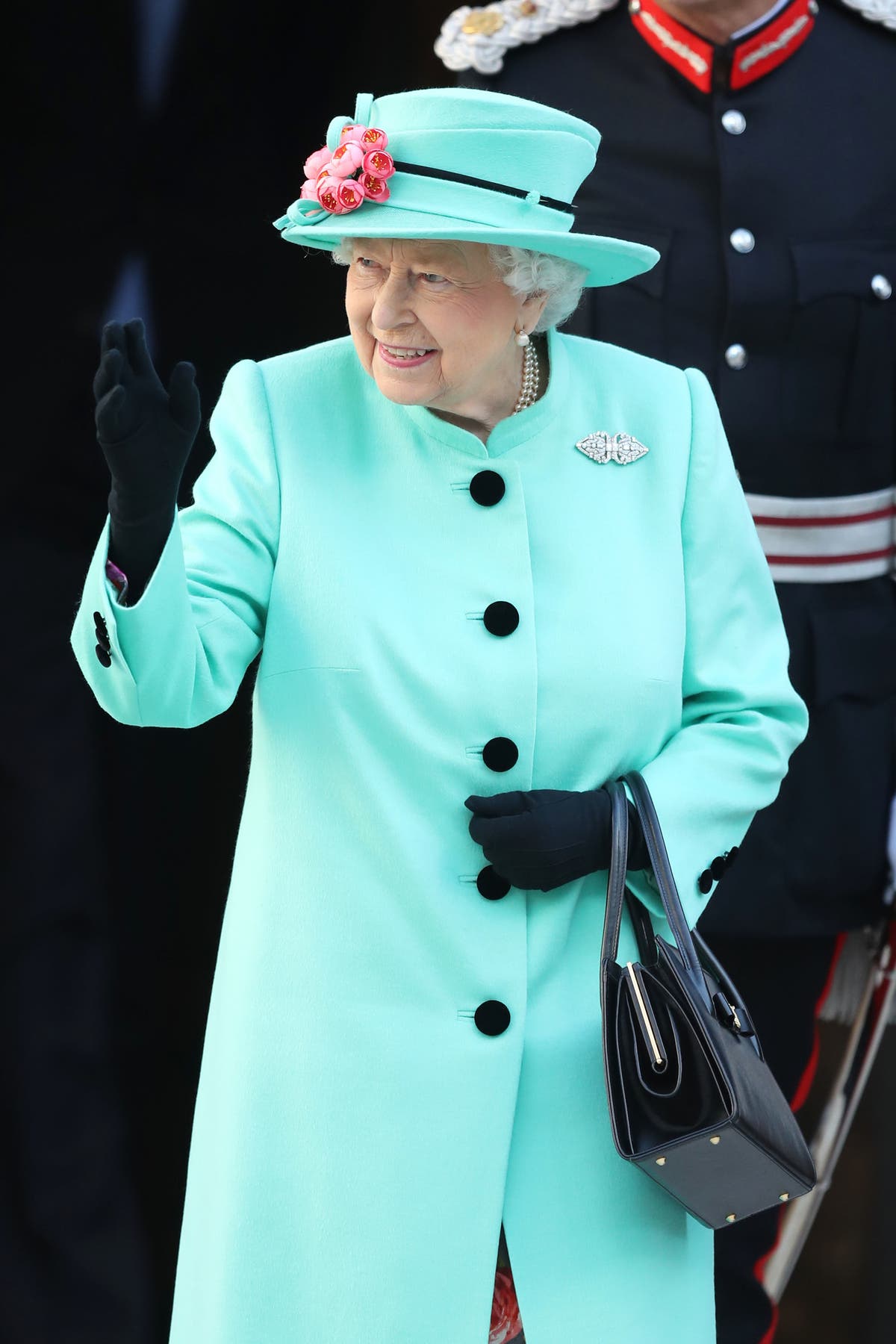 ‘Power-dressing’ monarch became queen of fashion